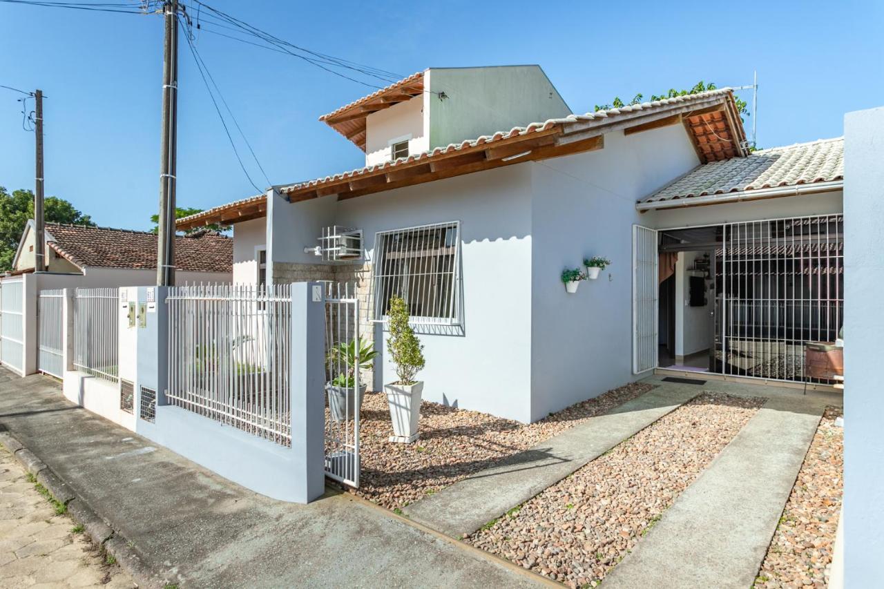 Linda Casa A 150M Da Praia E Prox Ao Beto Carrero Penha  Exteriör bild